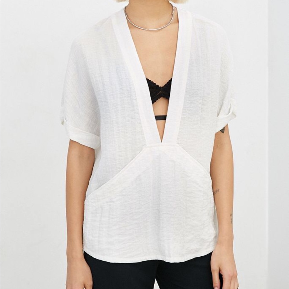 Silence + Noise Carson Plunge Front White Top